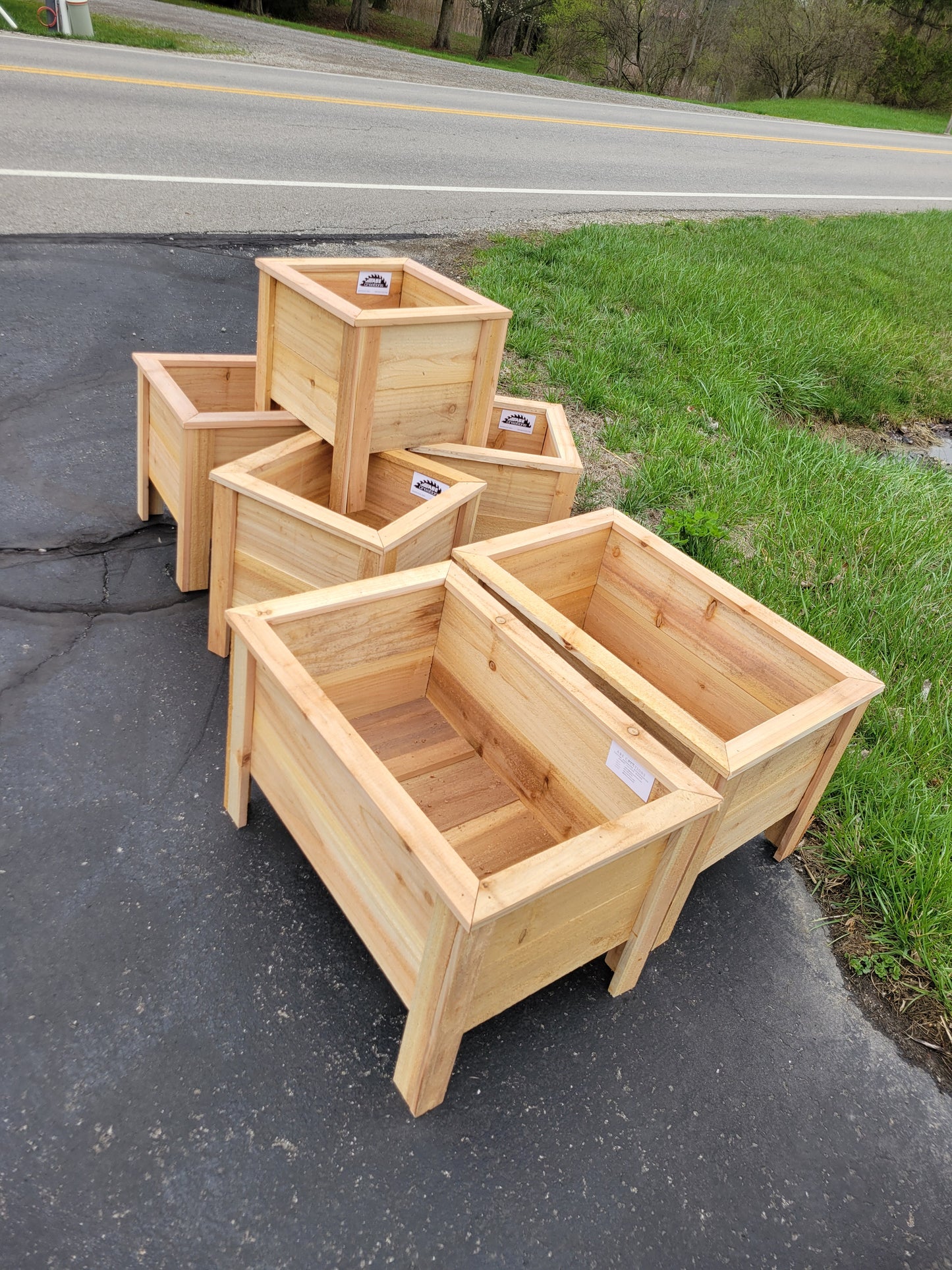 Raised Bed Cedar Planter - Medium 24" Wide (Local Pickup, Marysville OH)